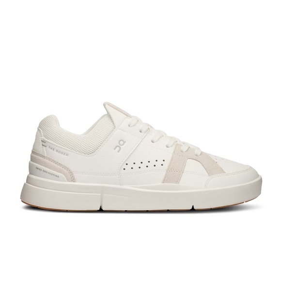 SALE! On Running THE ROGER Clubhouse White Sand Running Shoes Mens